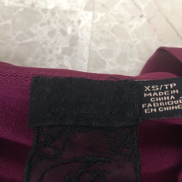 NWOT Twelve By Twelve Embellished maroon top - Picture 3 of 4